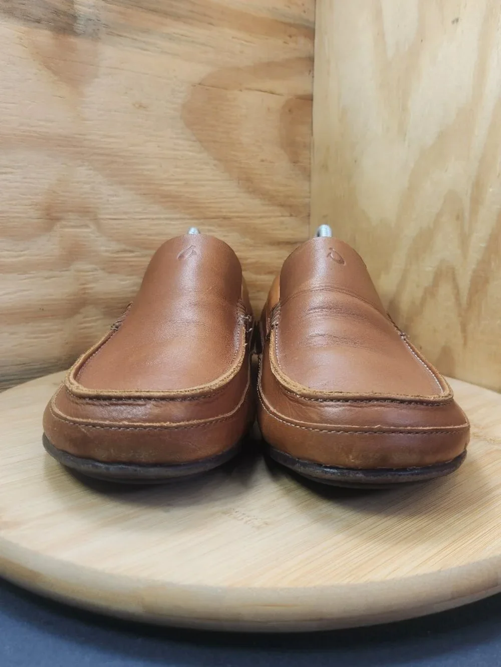 Olukai Kulana Mens Brown Leather Moc Slip On Loafer Shoes Size 10